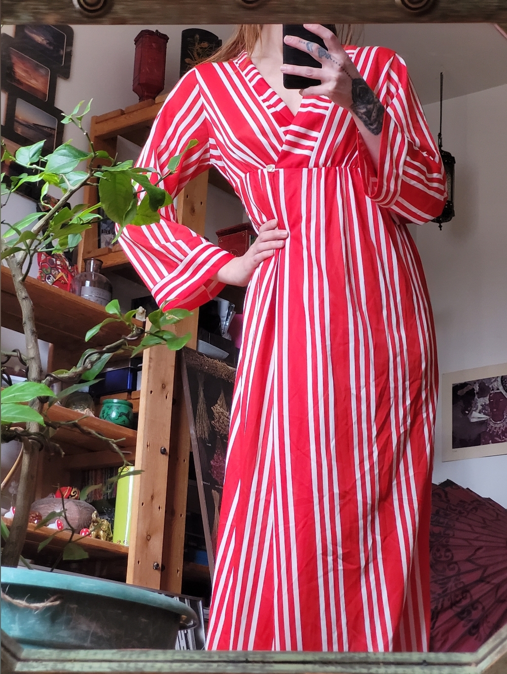 Sears Vintage Retro Red and White Striped Long Wrap Dress/Robe - Size S - Picture 2 of 6